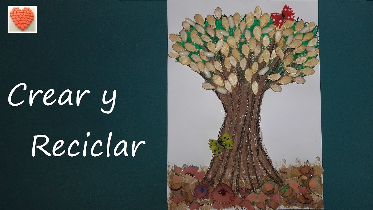 Árbol con material reciclado para niños